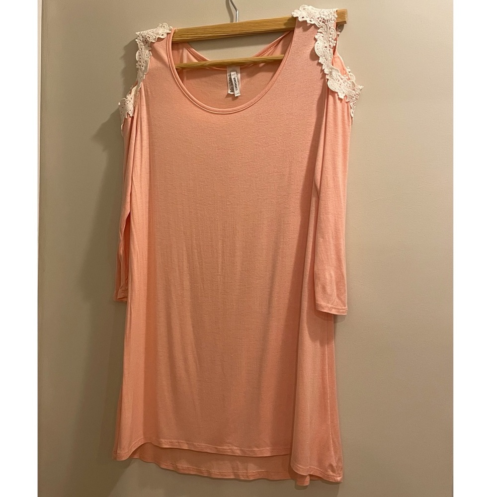 Cold shoulder lace dress